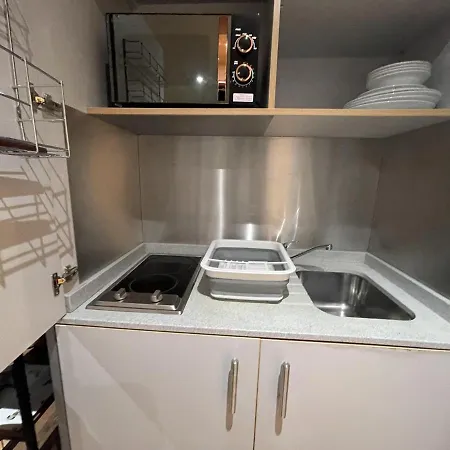 Отель Chic Citispace -1-bed Leeds City-wifi