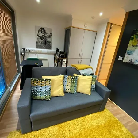 Chic Citispace -1-bed Leeds City-wifi 리즈