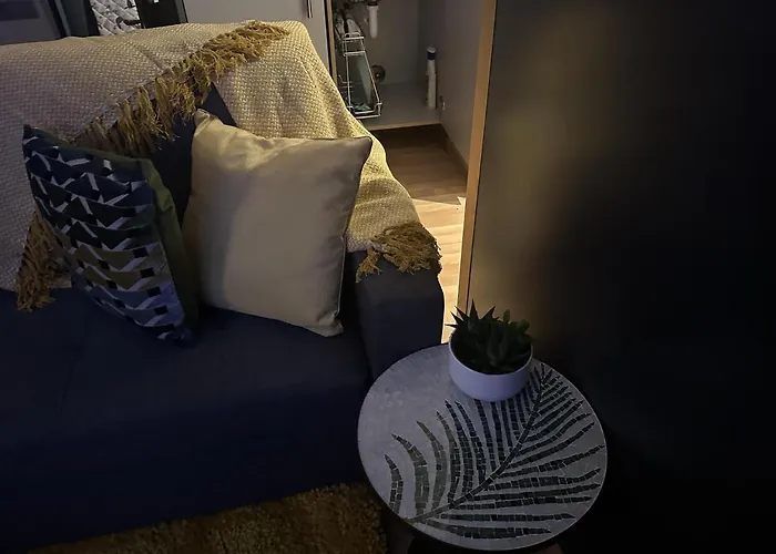 Chic Citispace -1-bed Leeds City-wifi Szálloda *